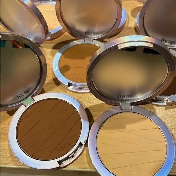 Face Tape Pressed Powder new - Picture 3 of 4